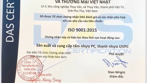 Chứng nhận chất lượng tấm nhựa Polycarbonate Việt Nhật