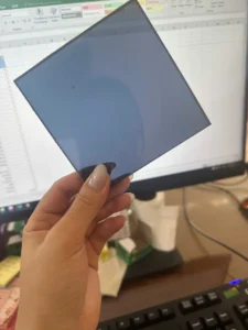 Tấm nhựa Polycarbonate màu xám khói